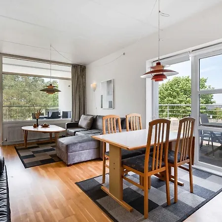Holiday Apartment Close To The Harbor And Beach Glesborg